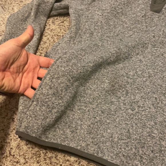 L.L. Bean slightly fitted pullover sweater men’s small - Picture 5 of 9